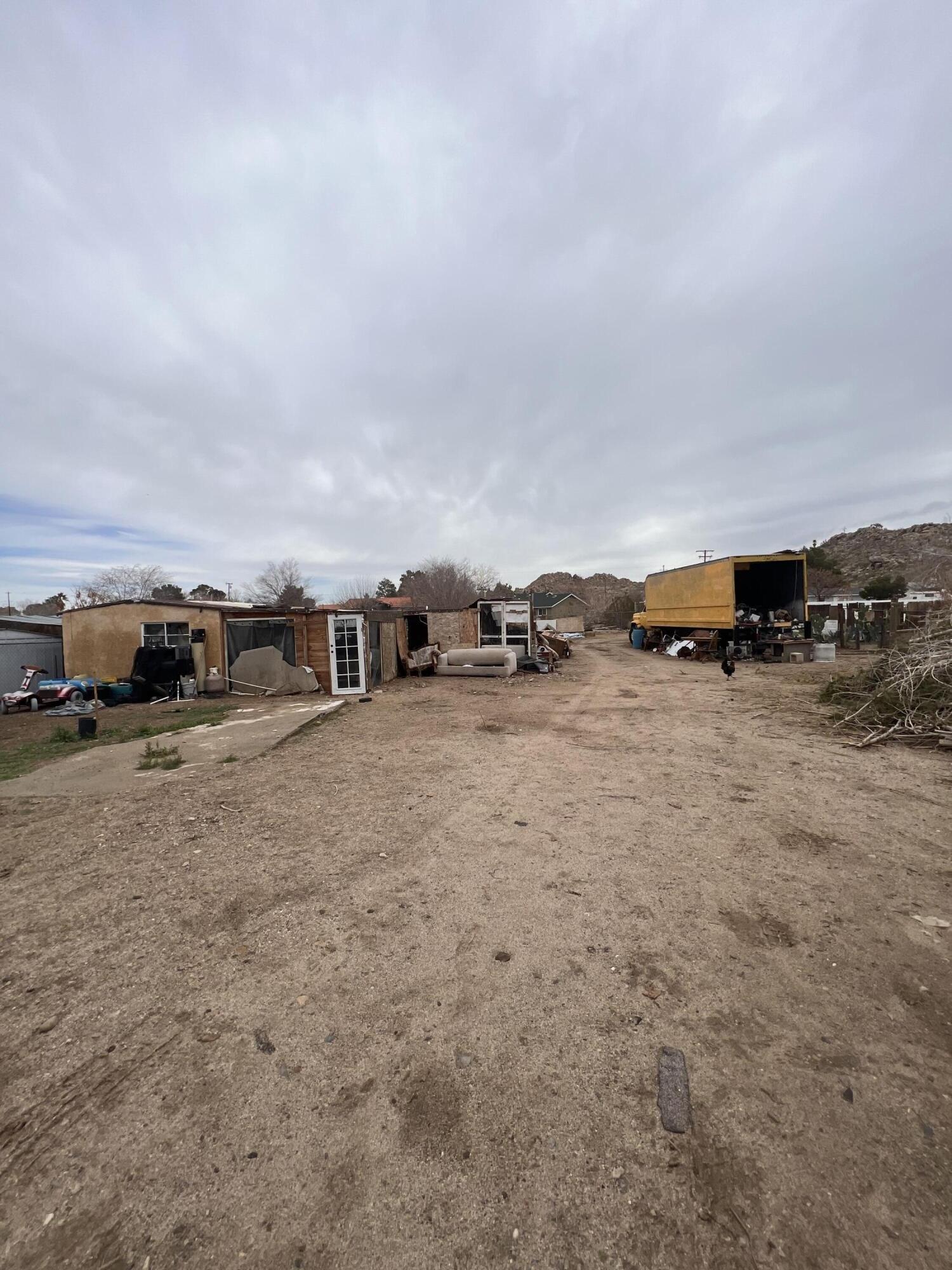 166th St E, Palmdale, CA 93591