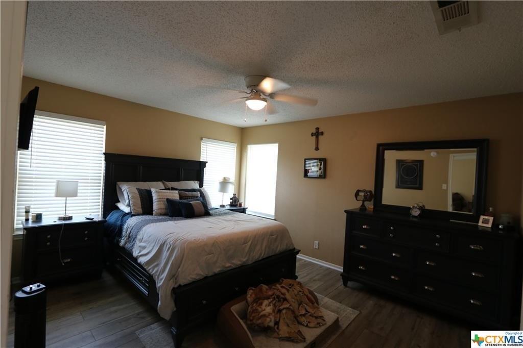 Lazy Ridge Dr, Killeen, TX 76543