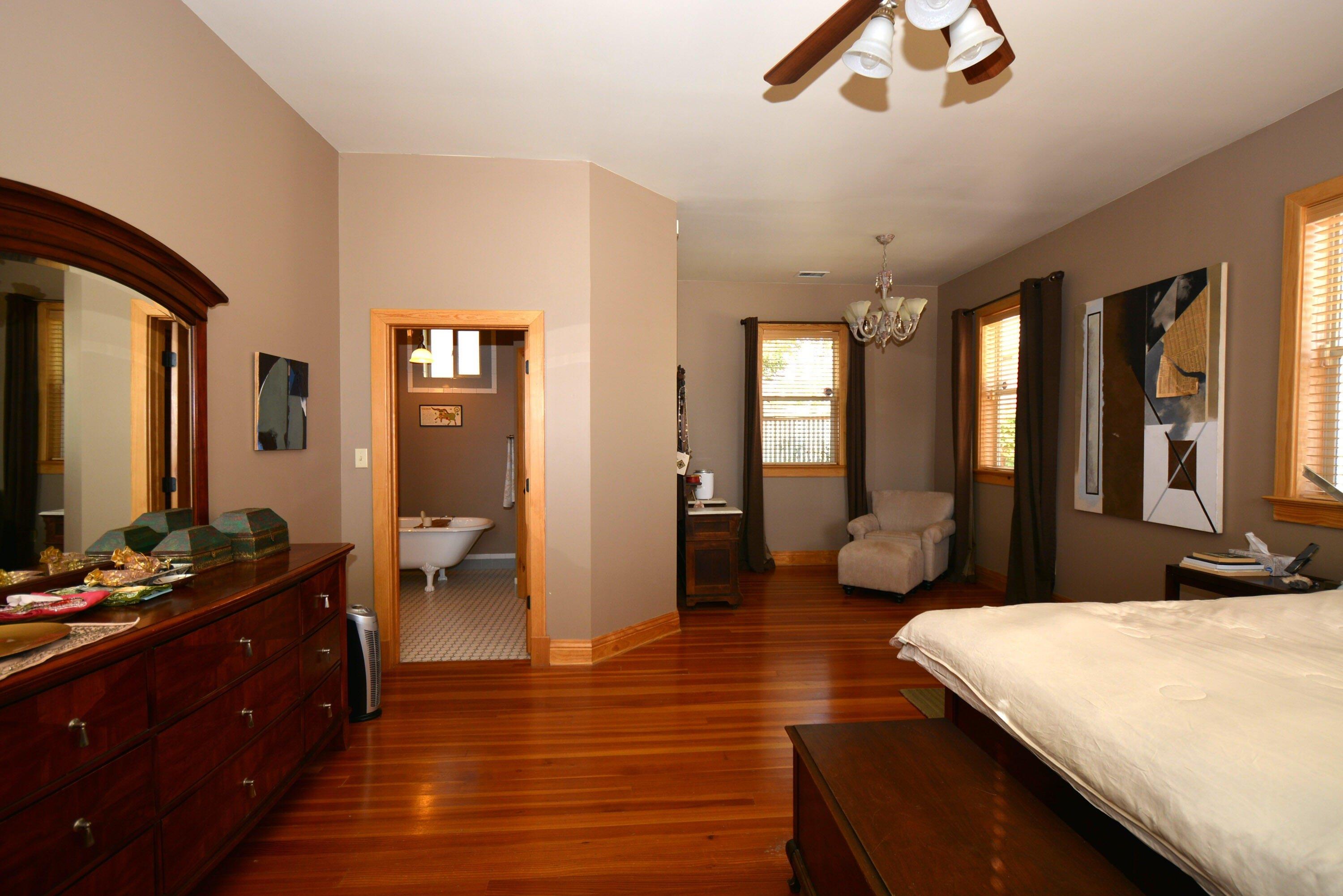 Walter St Se, Albuquerque, NM 87102