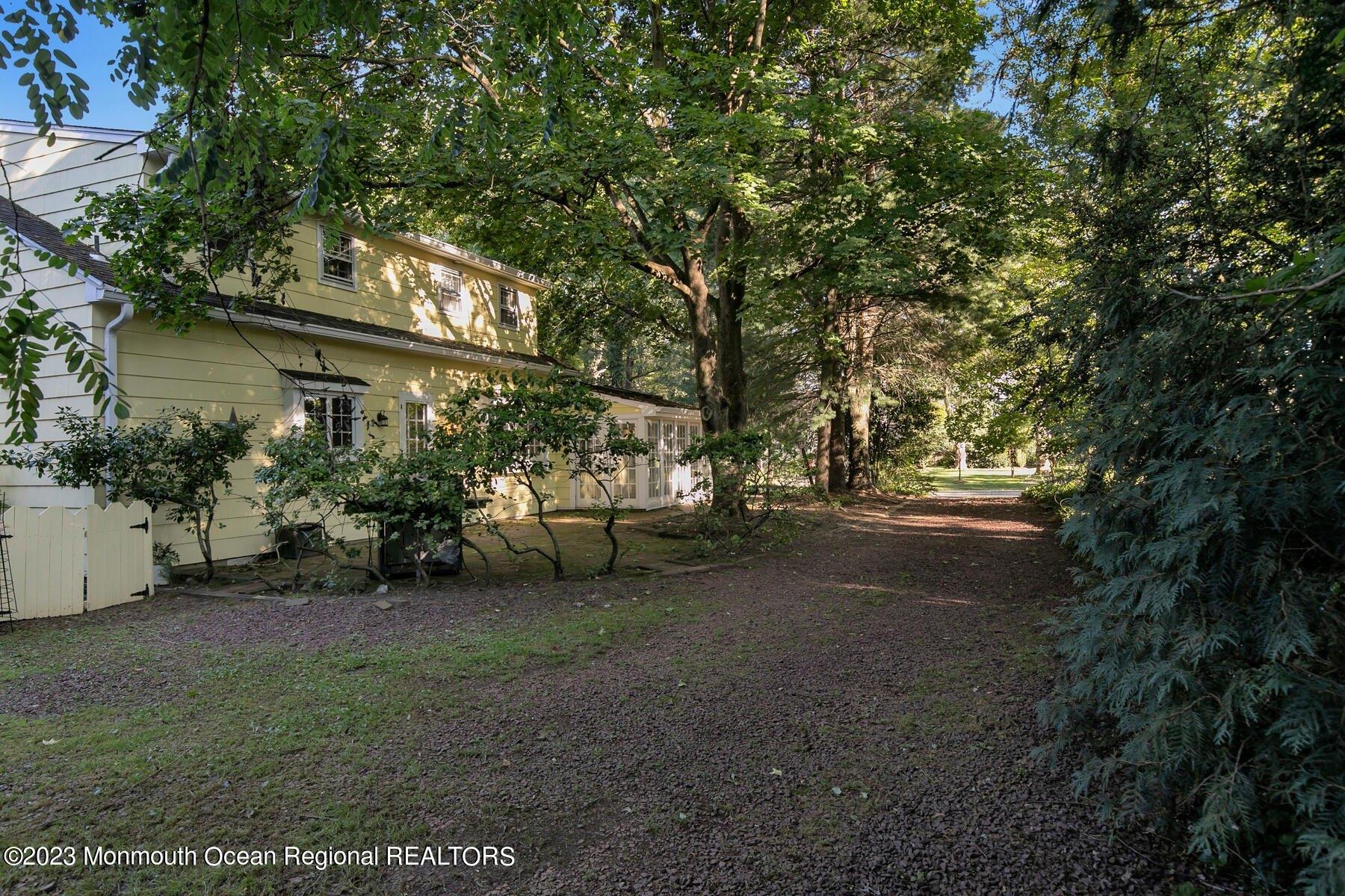 Battin Rd, Fair Haven, NJ 07704