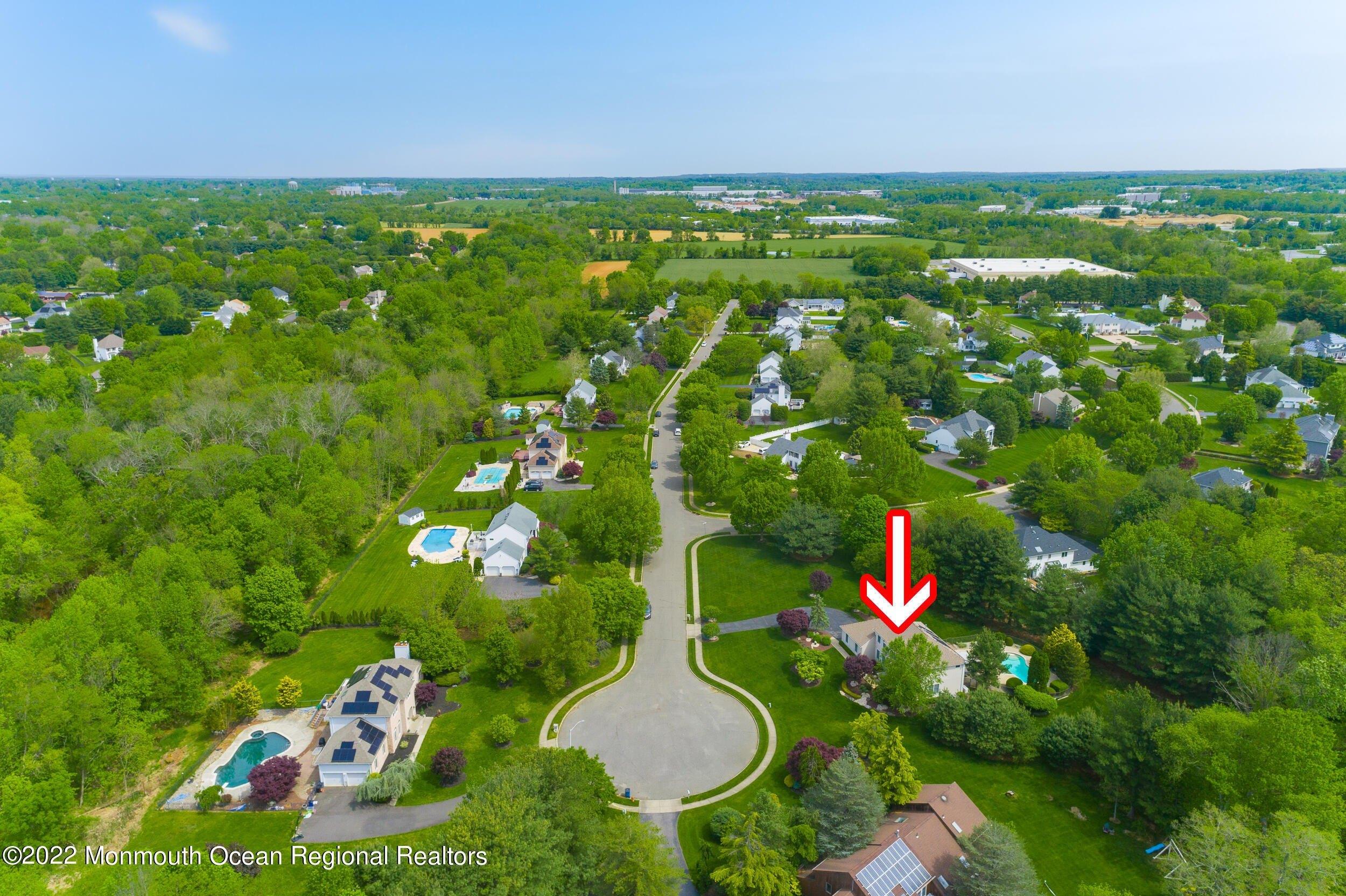 Lenape Trl, Freehold, NJ 07728