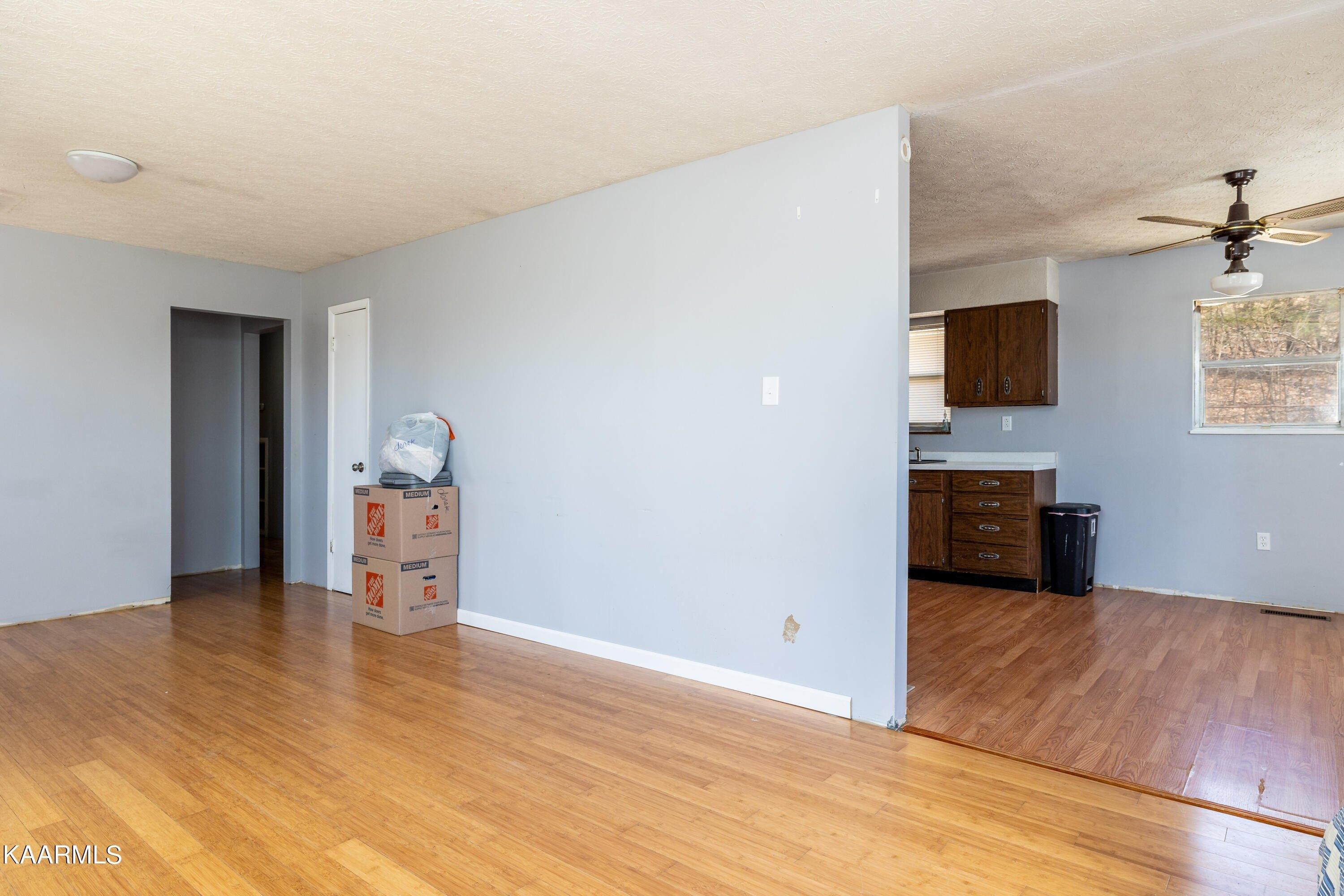 Fort Sumter Rd, Knoxville, TN 37938