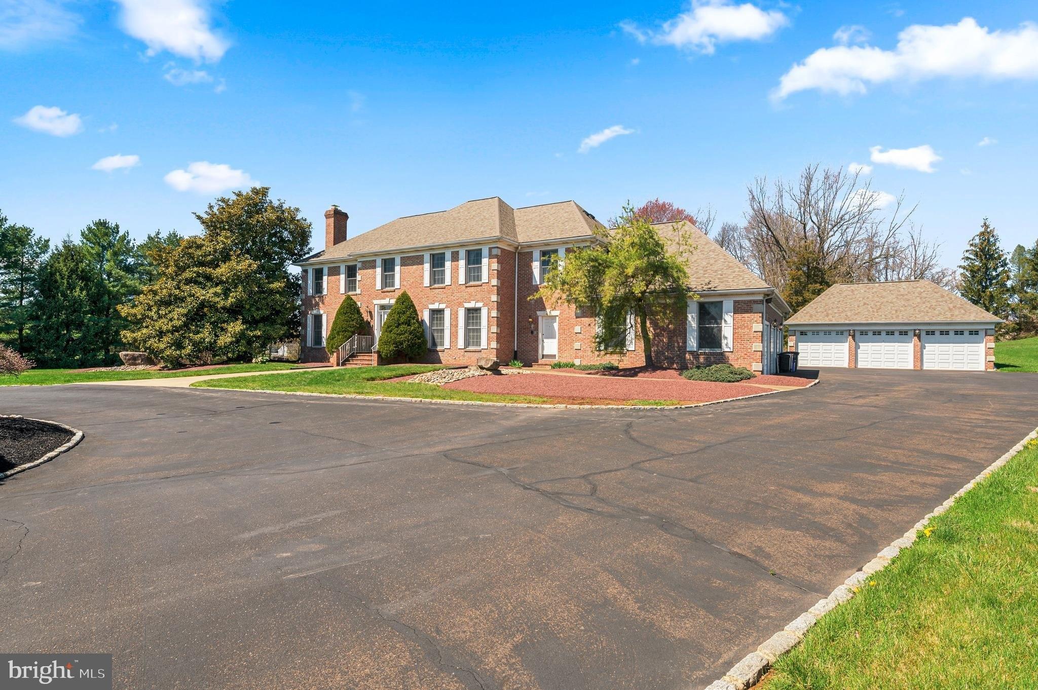 Breckenridge Dr, Warminster, PA 18974