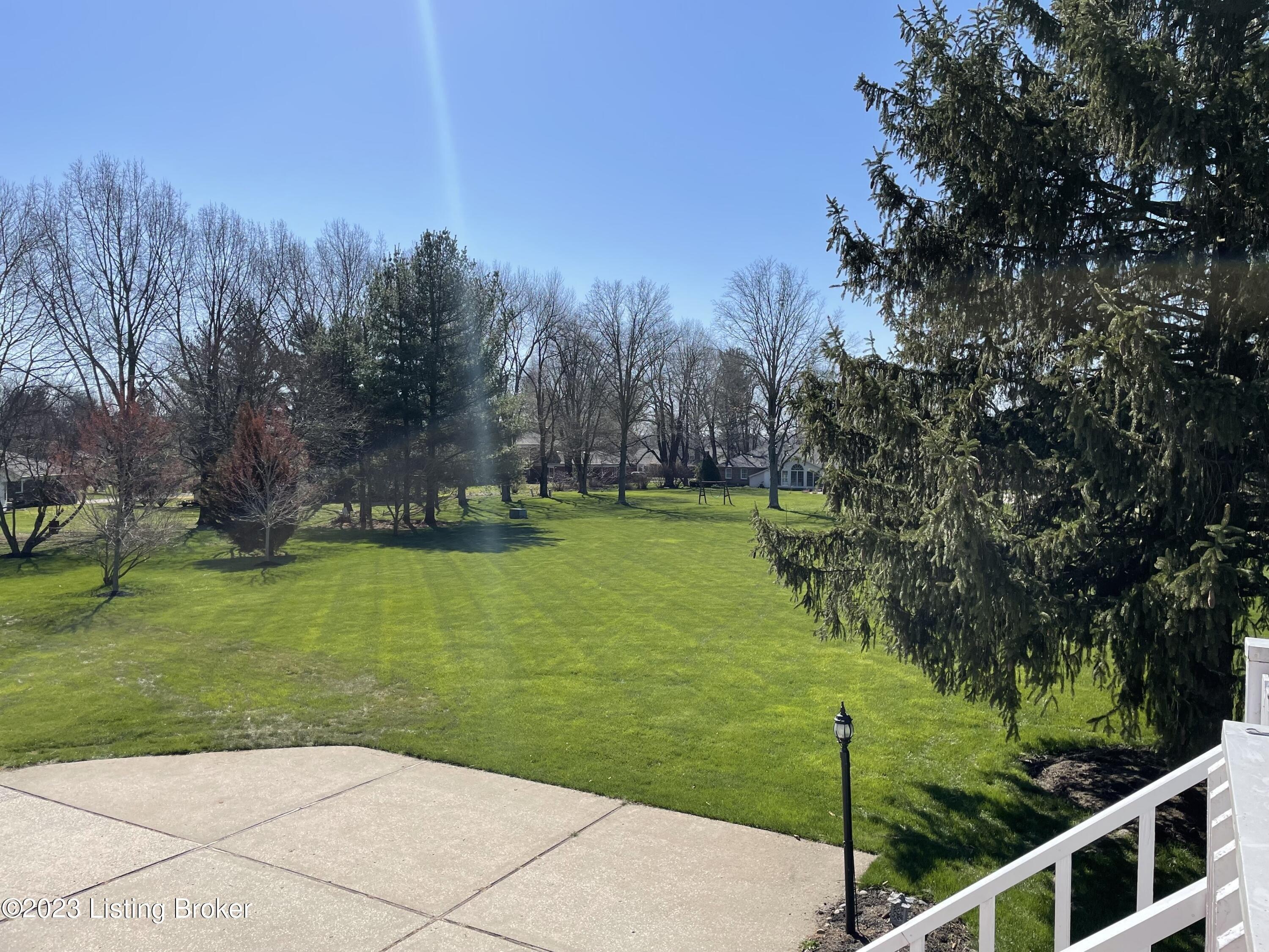 Hollow Trce, Shelbyville, KY 40065