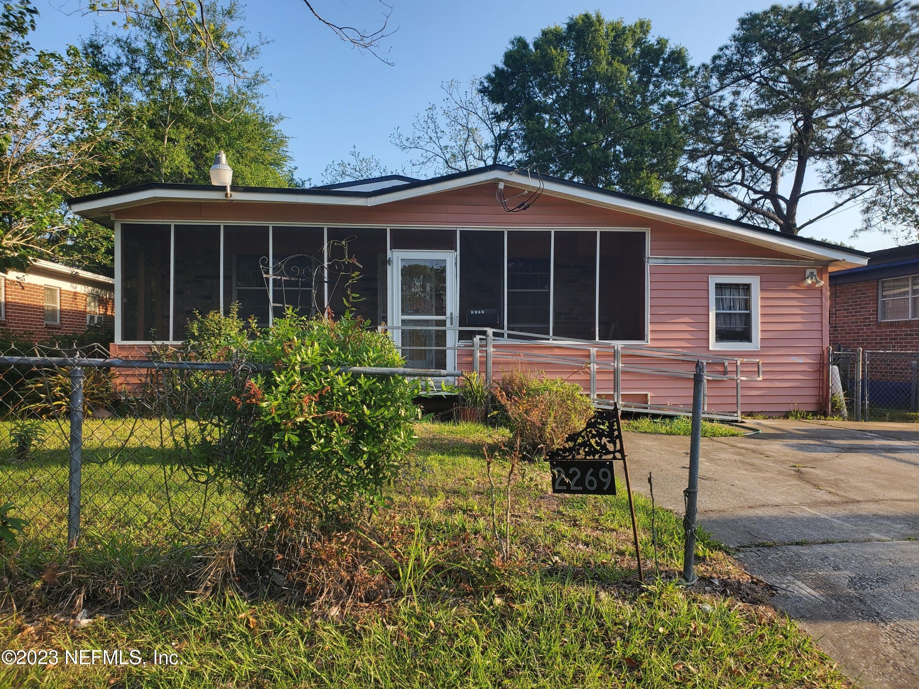 W 17th St, Jacksonville, FL 32209