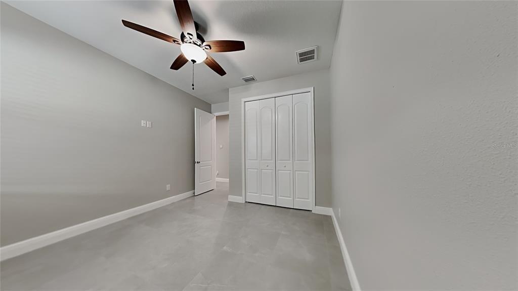 W Cluster Ave, Tampa, FL 33604