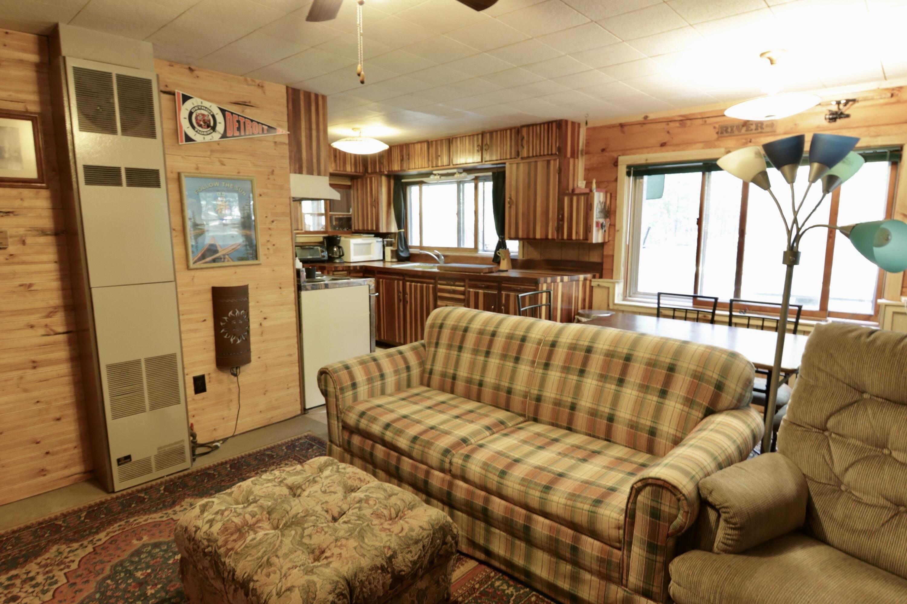 W Cypress Ave, Baldwin, MI 49304