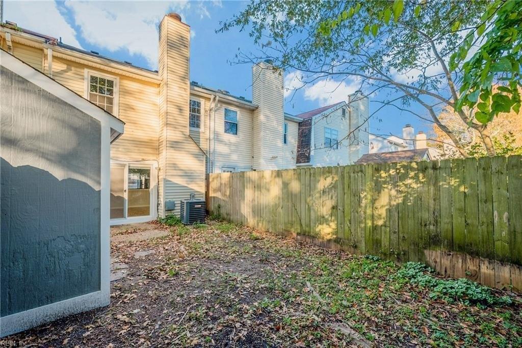 Greenlaw Dr, Virginia Beach, VA 23464