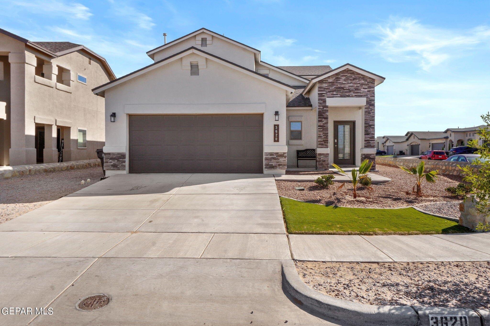 Notion Pl, El Paso, TX 79938