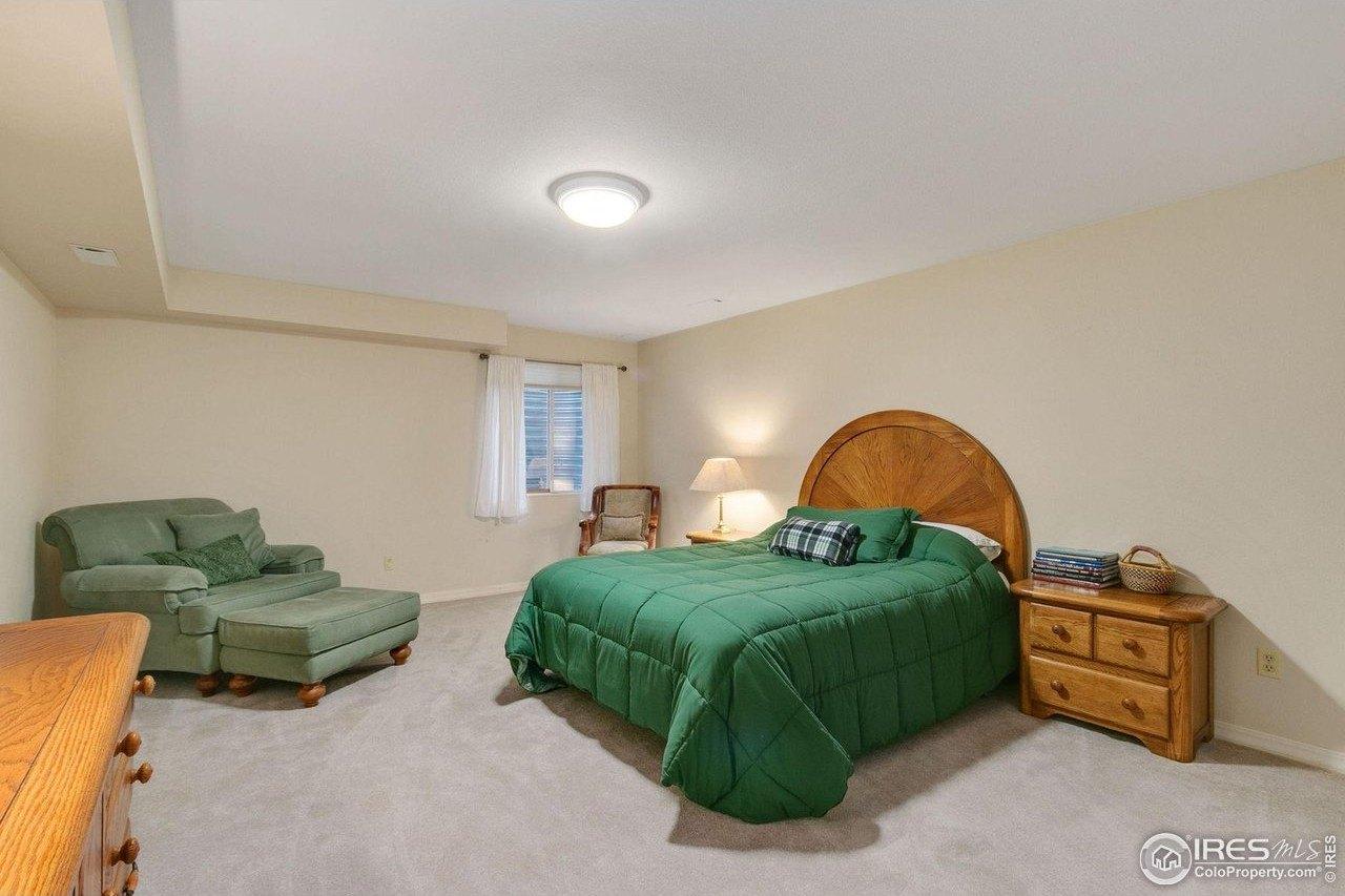Saratoga Cir, Fort Collins, CO 80526