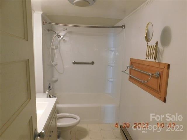 W B St, Kannapolis, NC 28081
