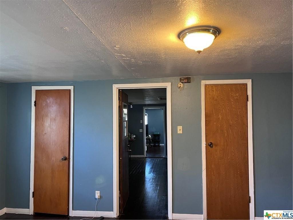 Brewster Ave, Killeen, TX 76541