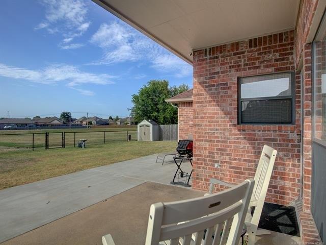 E 137th St, Glenpool, OK 74033