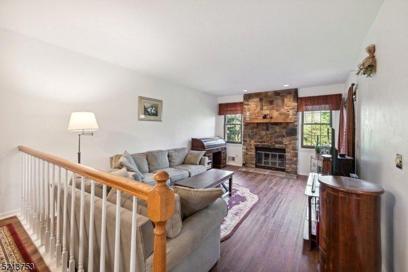 Manor Dr, Hillsborough, NJ 08844