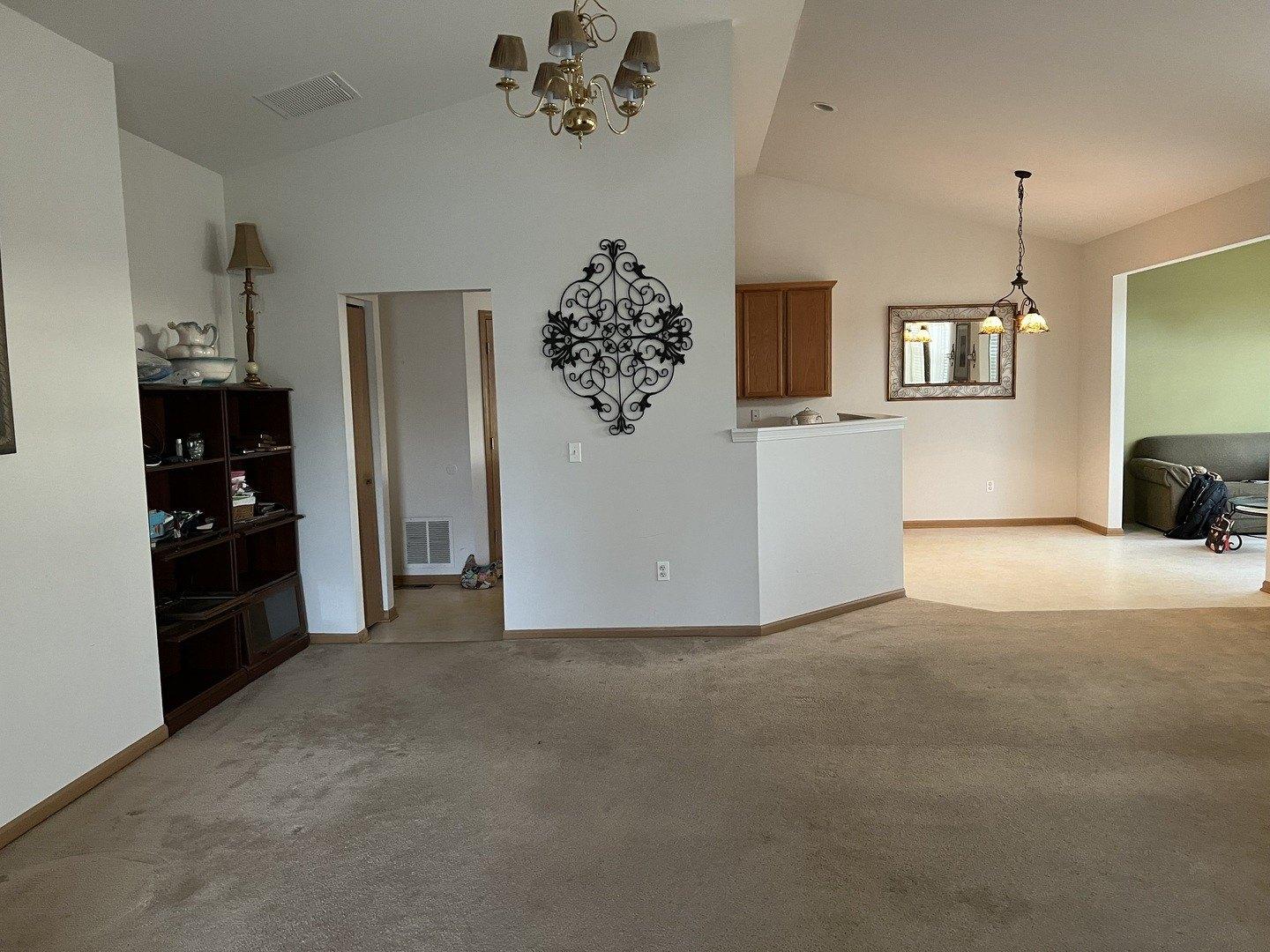 W Ludington Cir, Romeoville, IL 60446