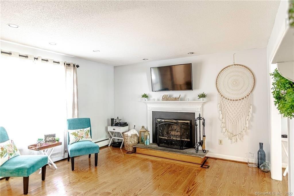 Horizon Ave, Willimantic, CT 06226