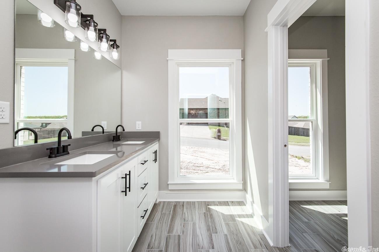 Alamosa Dr, Cabot, AR 72023