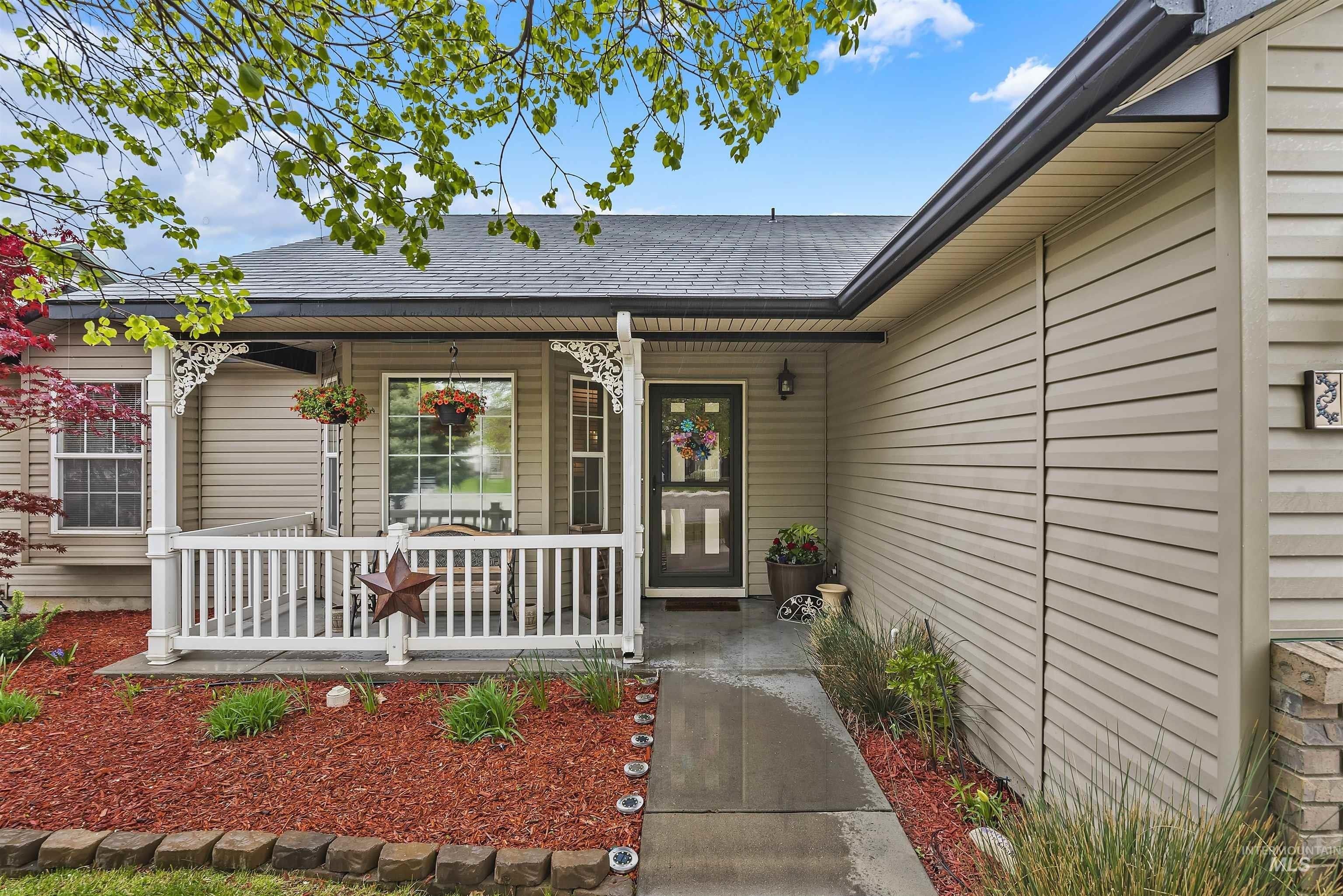 W Broadleaf St, Boise, ID 83713