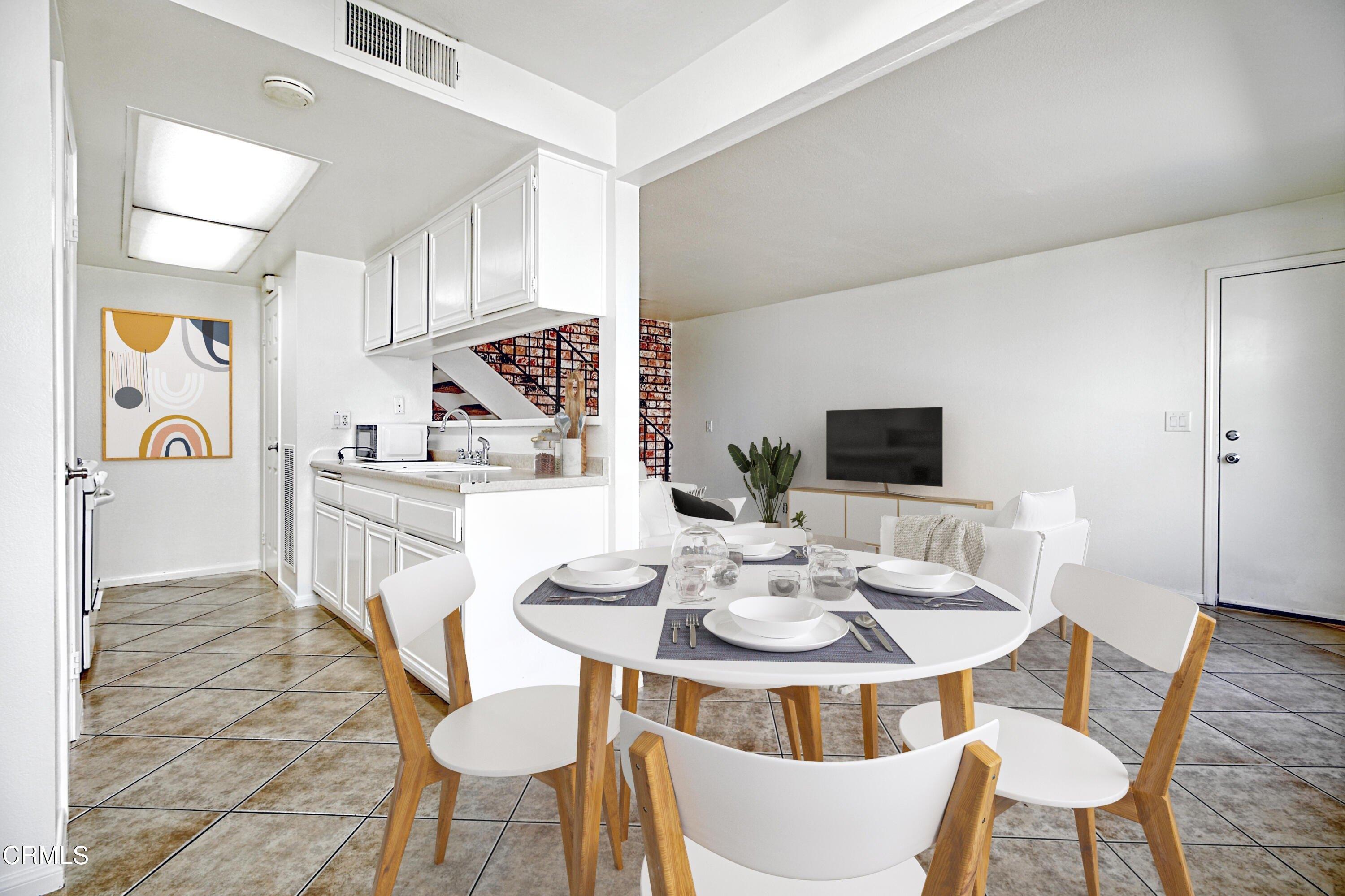 Acadia Pl, Ventura, CA 93003
