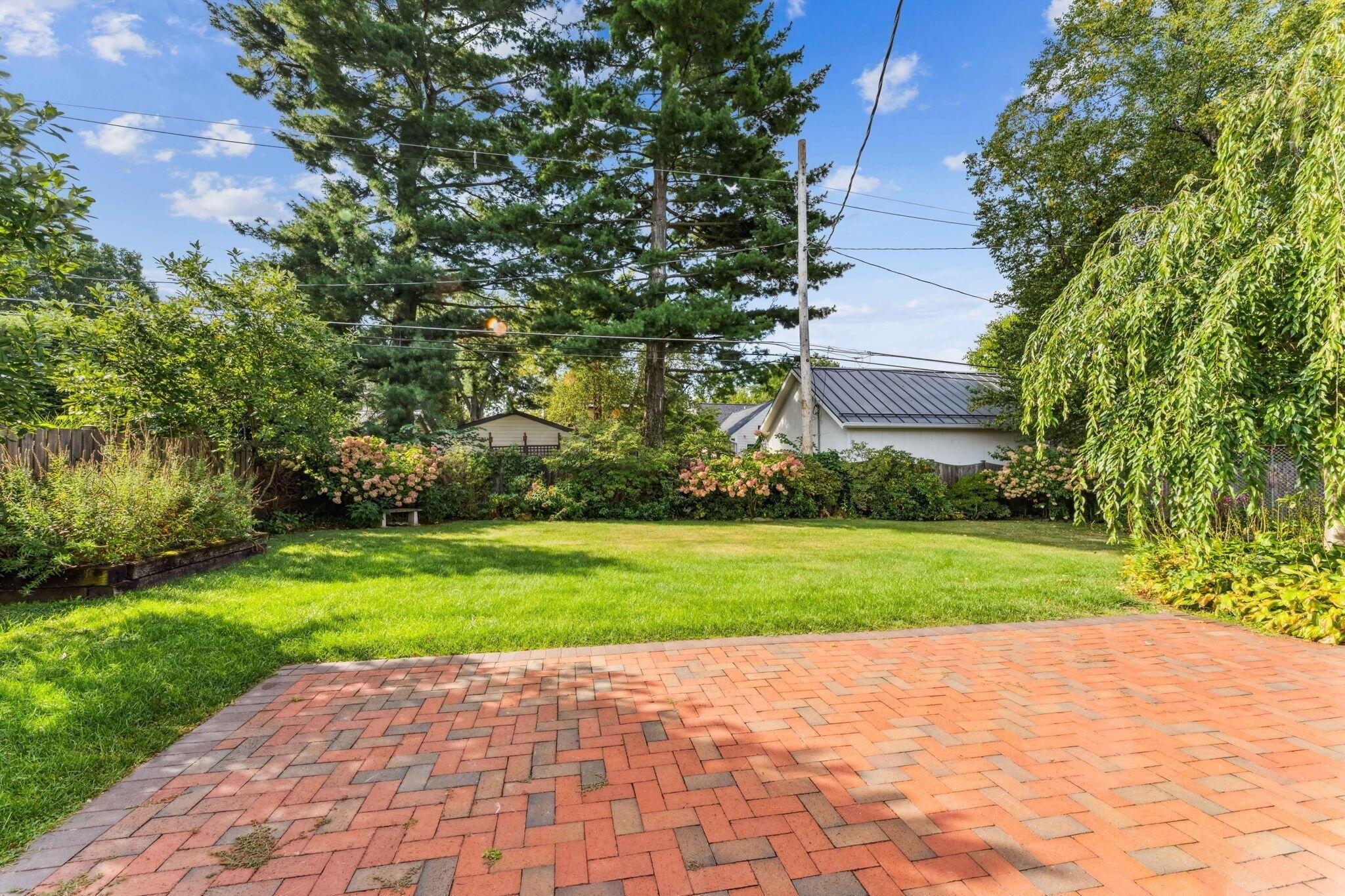 Sheffield Rd, Columbus, OH 43214