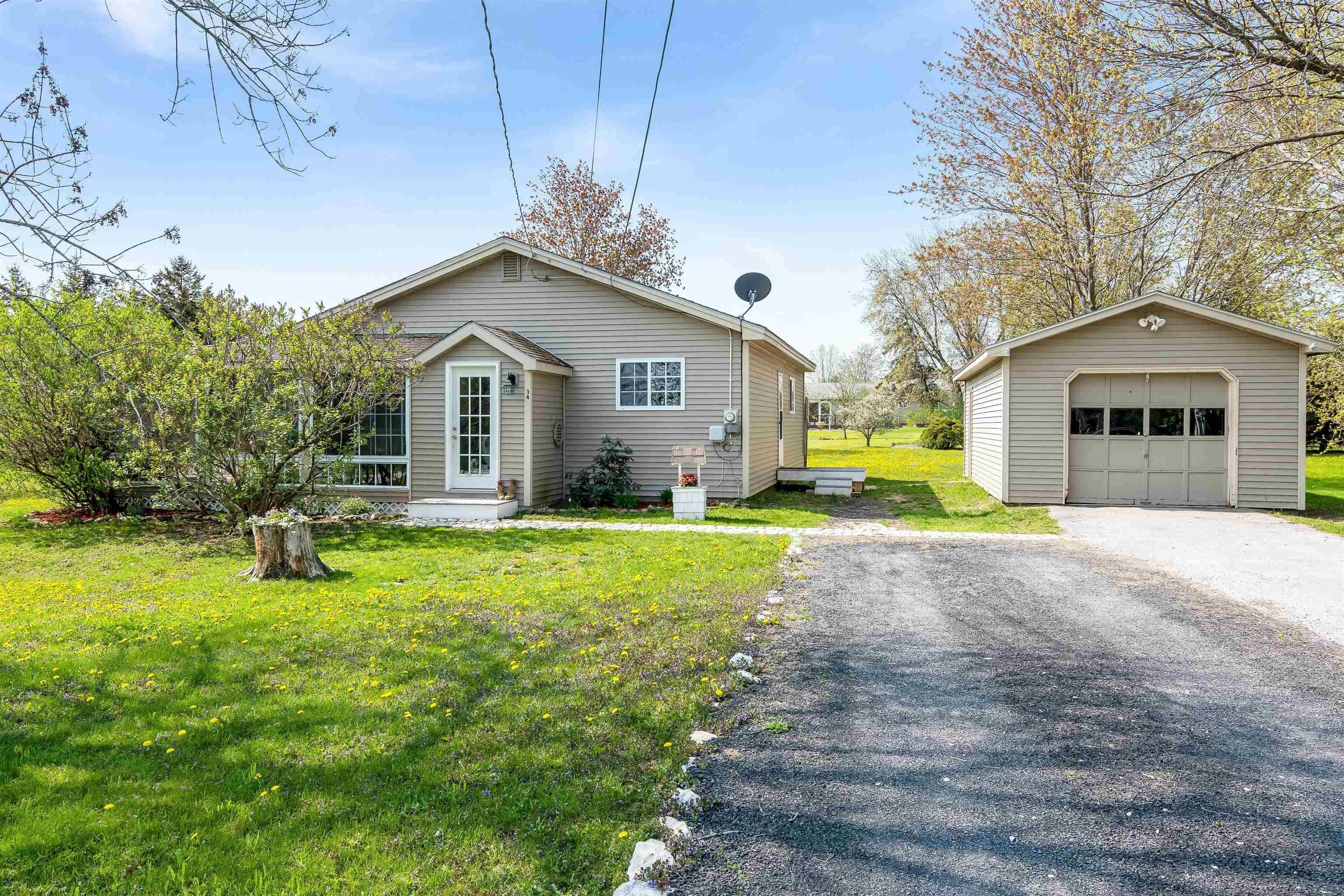 Tilley Dr, Swanton, VT 05488