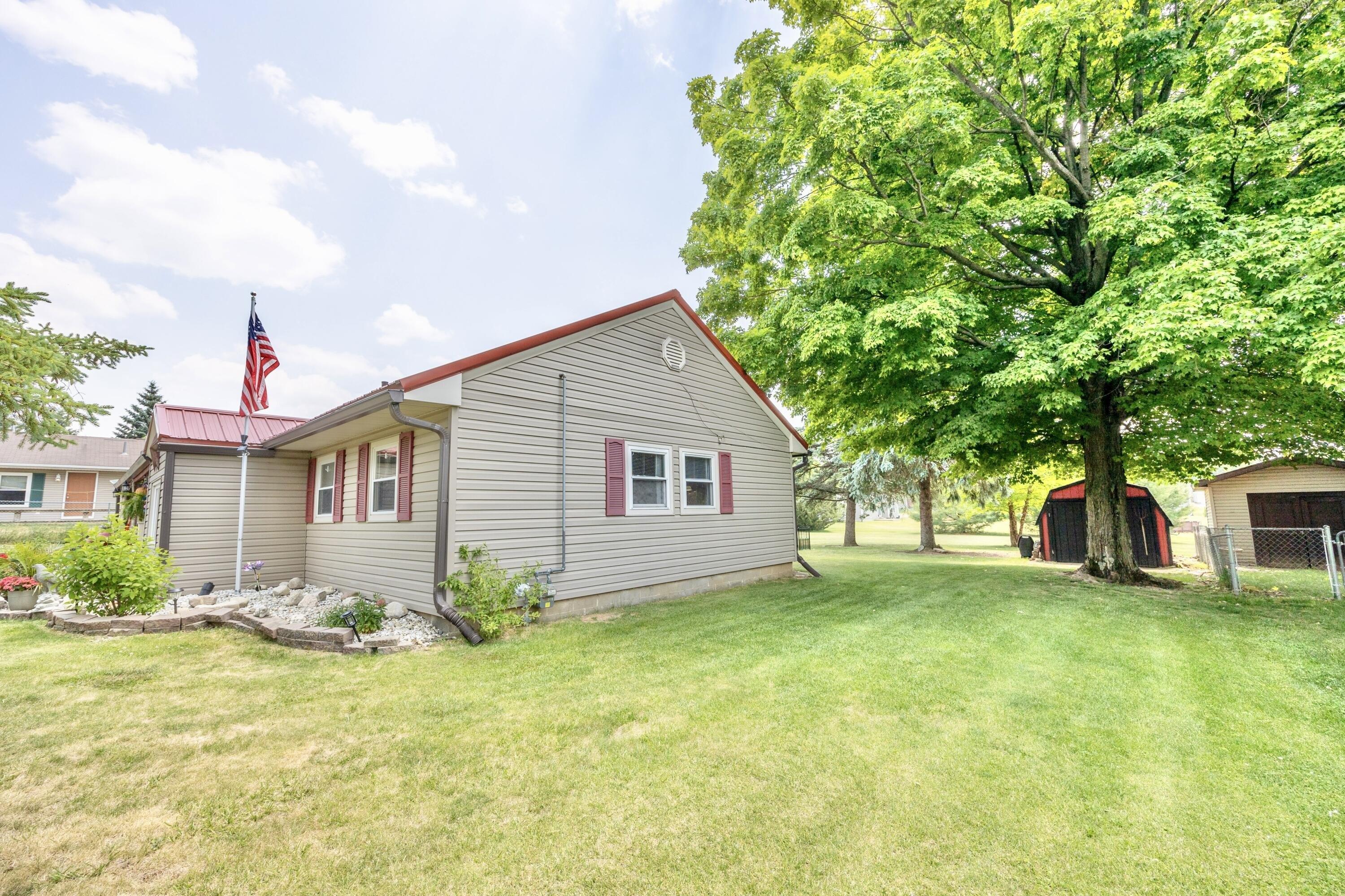 Reservoir Rd, Bellefontaine, OH 43311