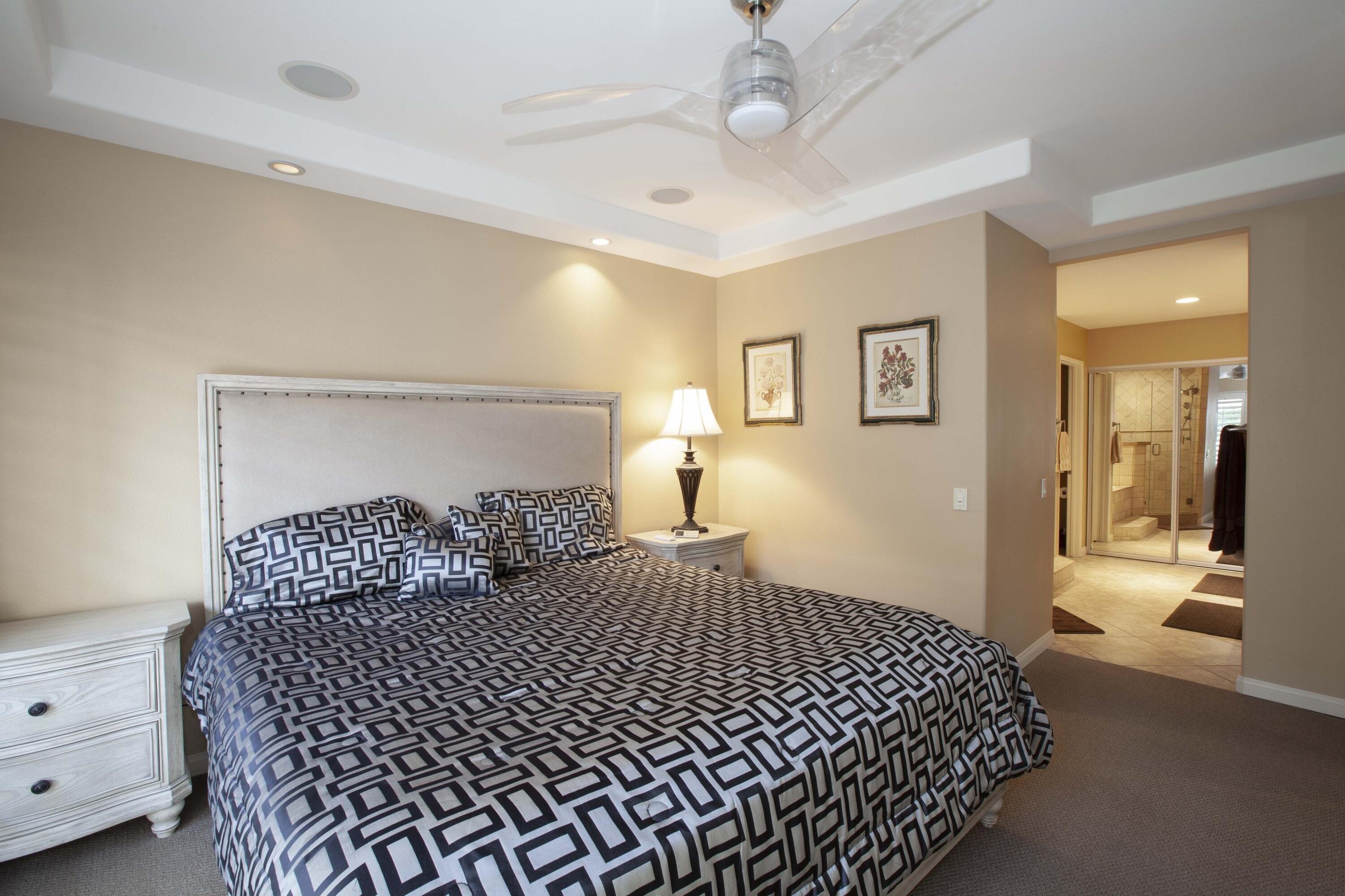 Wisteria Dr, Palm Desert, CA 92211