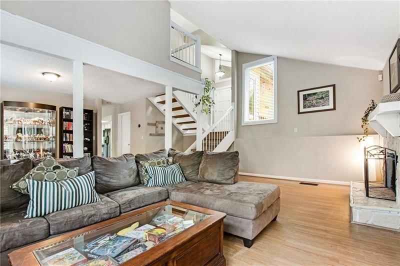 Sycamore Ln, Marietta, GA 30066