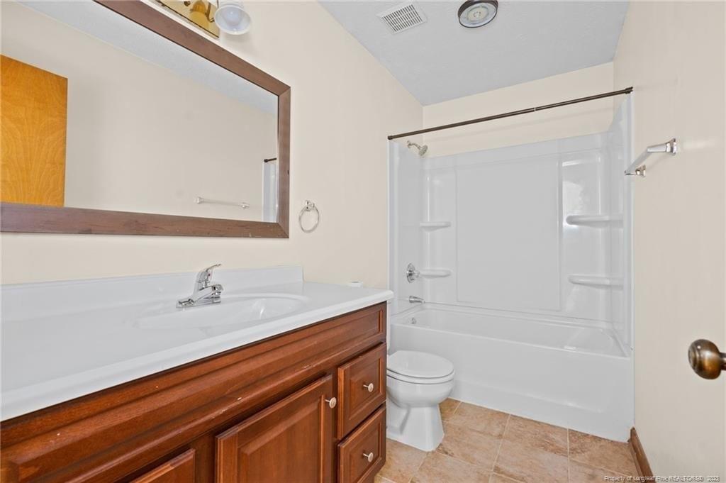 Beaver Run Dr, Fayetteville, NC 28314