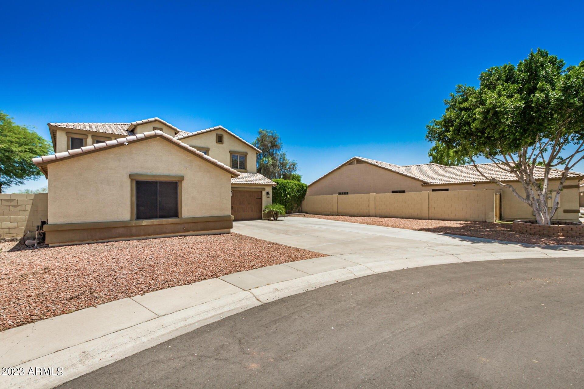 S 81st Dr, Phoenix, AZ 85043
