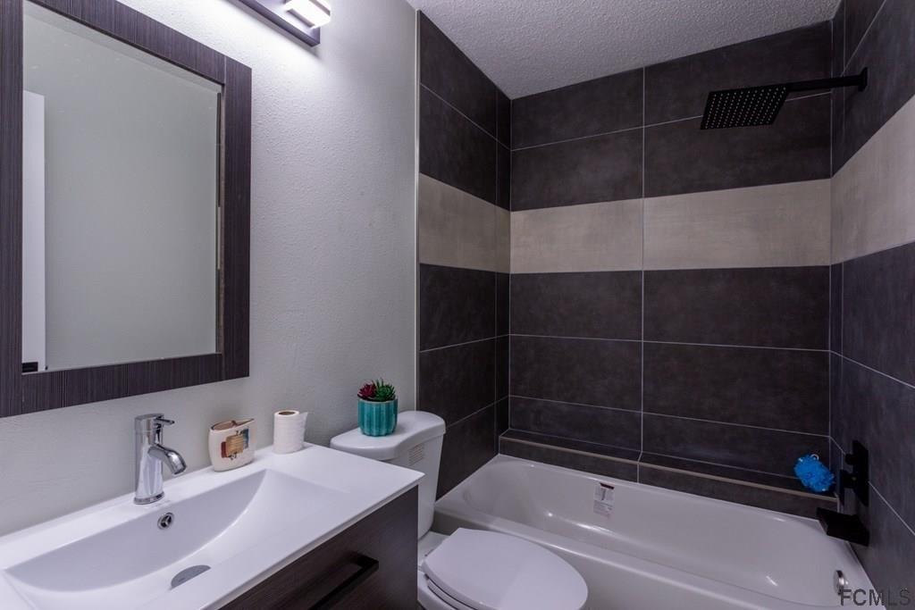 Hand Ave, Ormond Beach, FL 32174