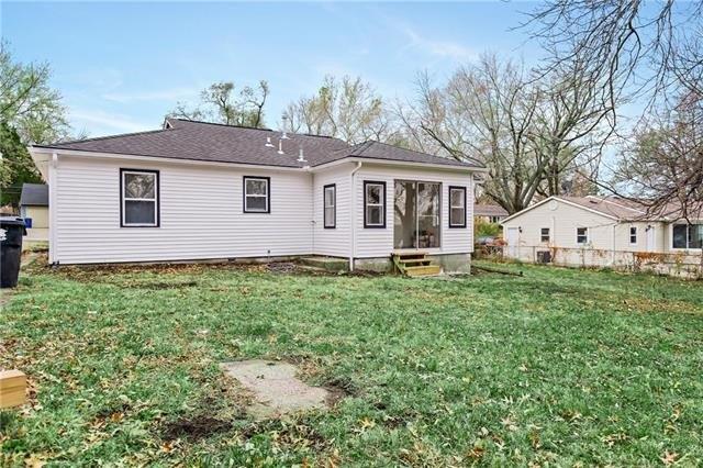 Ne 73rd Ter, Kansas City, MO 64118