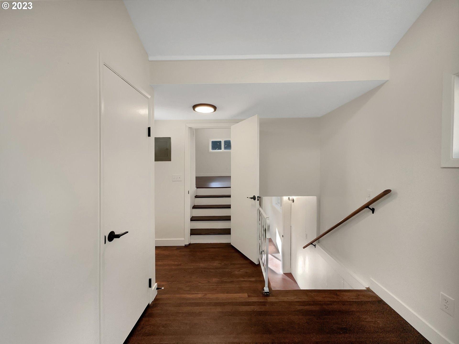 Ne Russell St, Portland, OR 97220