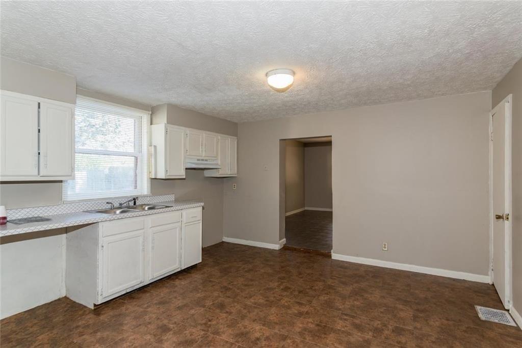 Applegate St, Indianapolis, IN 46203