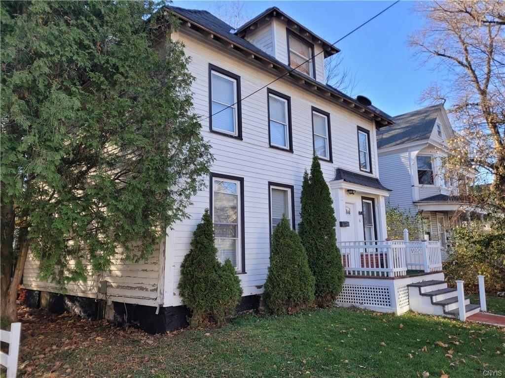 Grant St, Utica, NY 13501