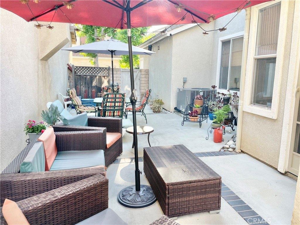 Canterbury Ln, Simi Valley, CA 93063