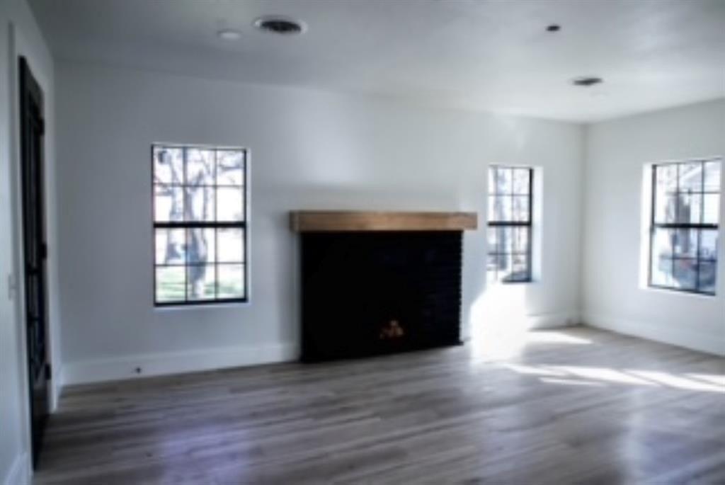 Lynnhaven Rd, Fort Worth, TX 76103