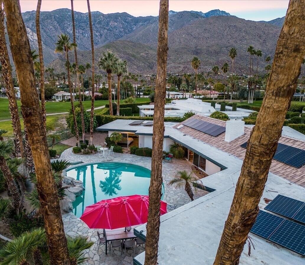 S Alhambra Dr, Palm Springs, CA 92264