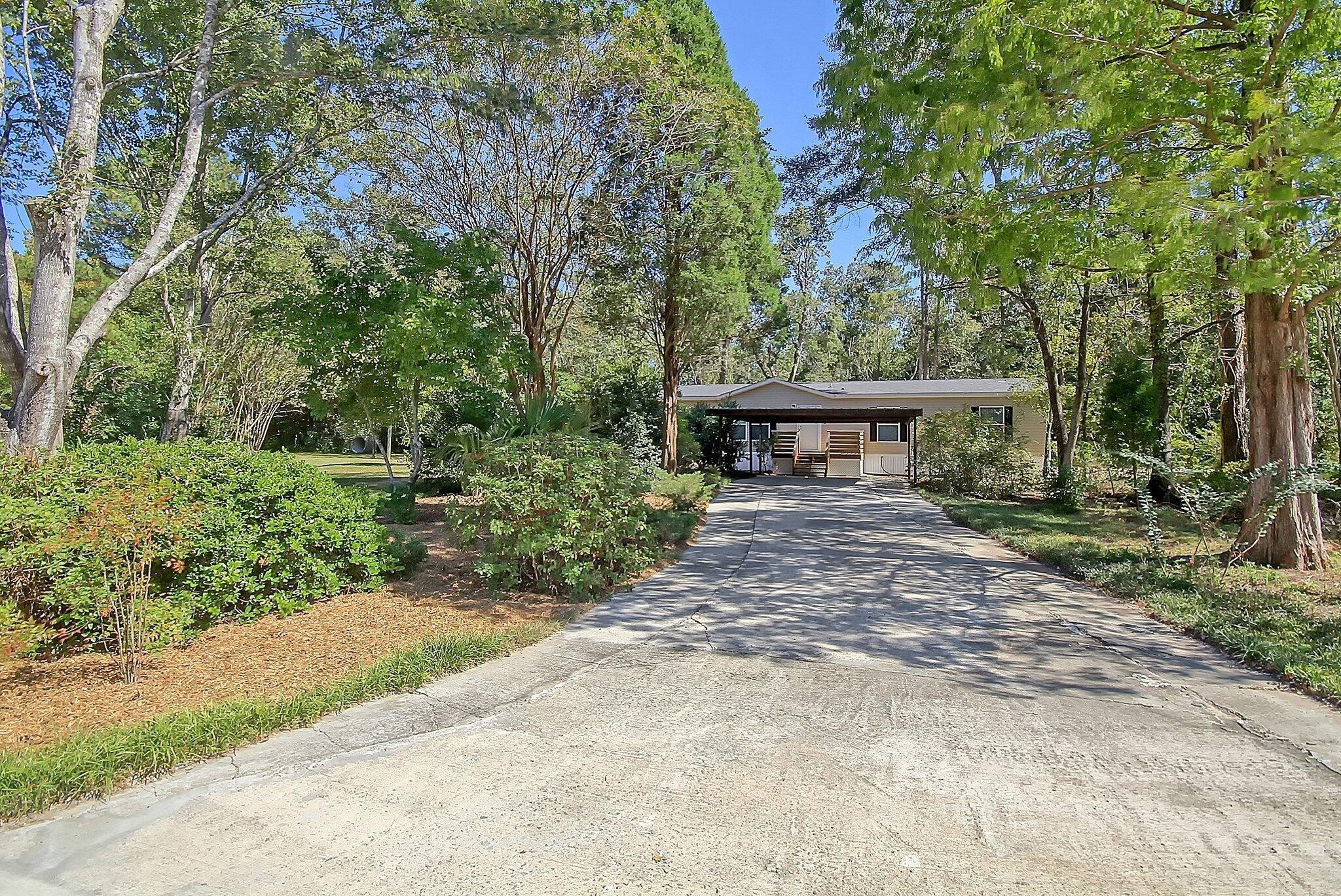 Bent Pine Ln, Moncks Corner, SC 29461