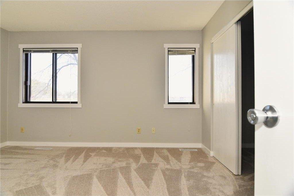 Bridlewood Dr, Saint Paul, MN 55119