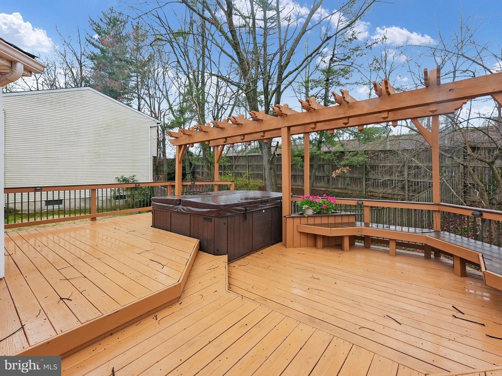 Chester Cir, Woodbridge, VA 22191