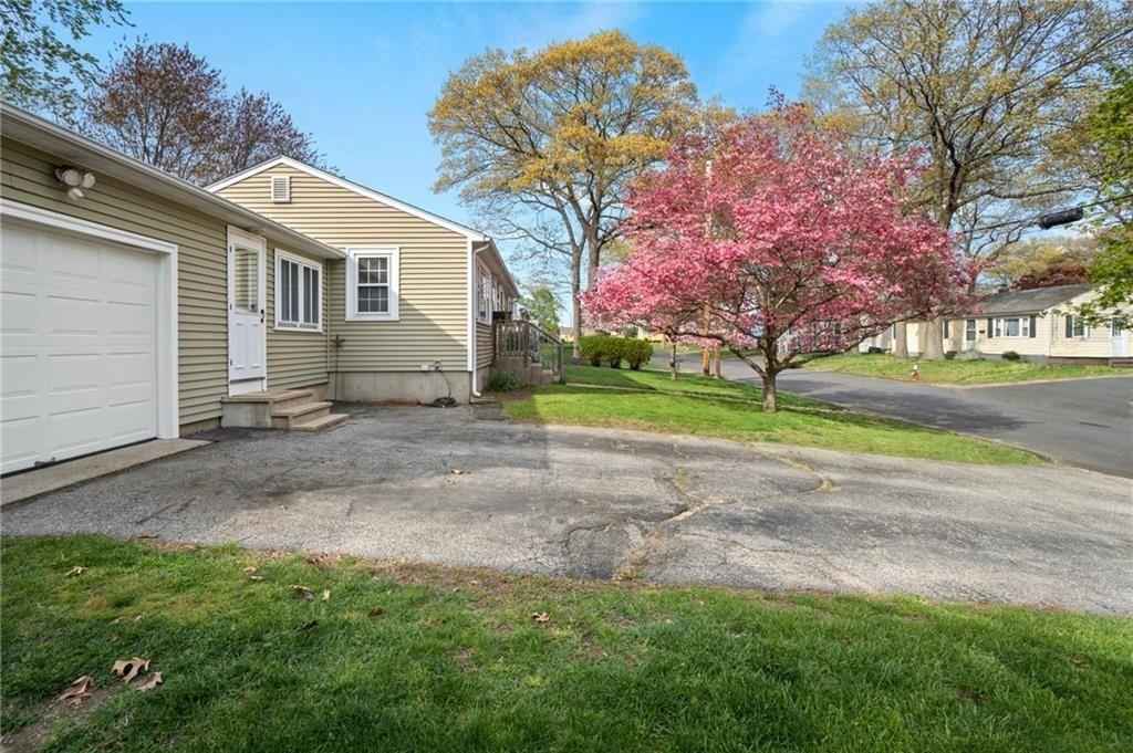 Adrian St, Warwick, RI 02886