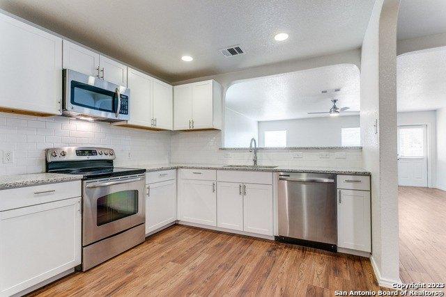 Strawhouse Way, San Antonio, TX 78245