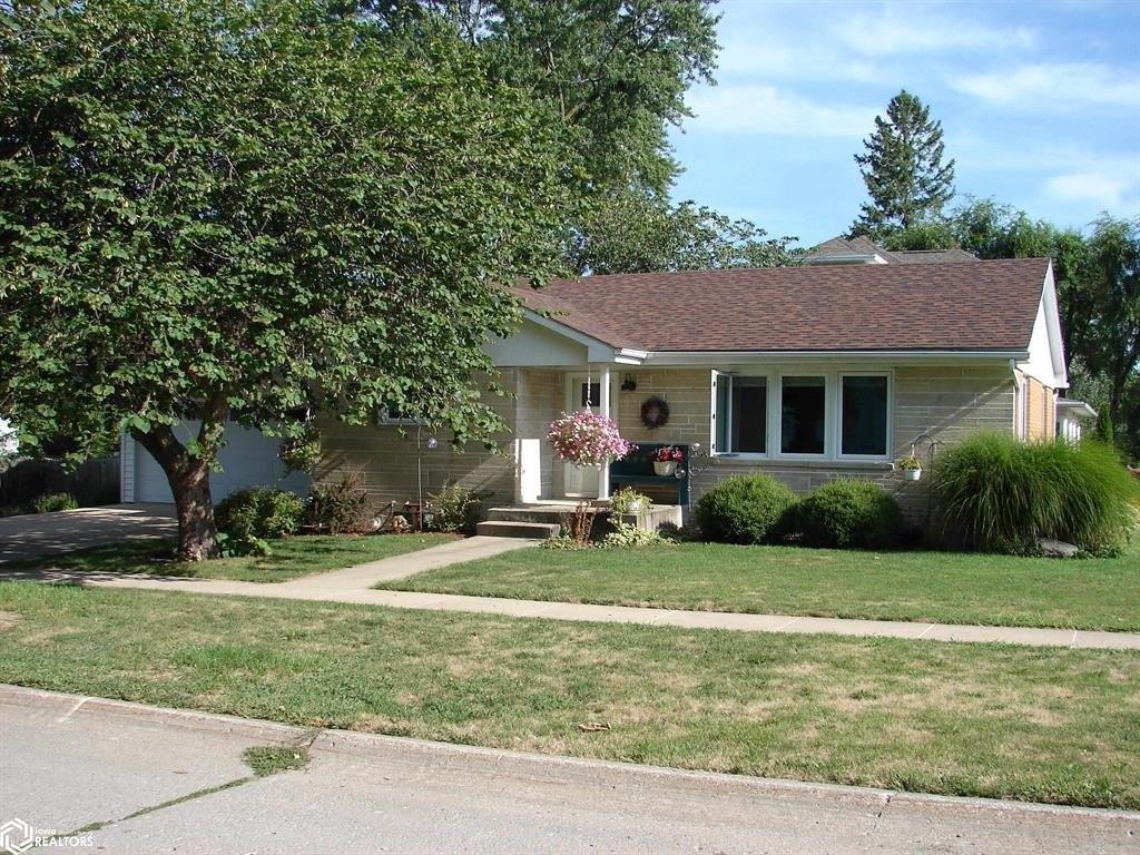 W Madison St, Mount Pleasant, IA 52641