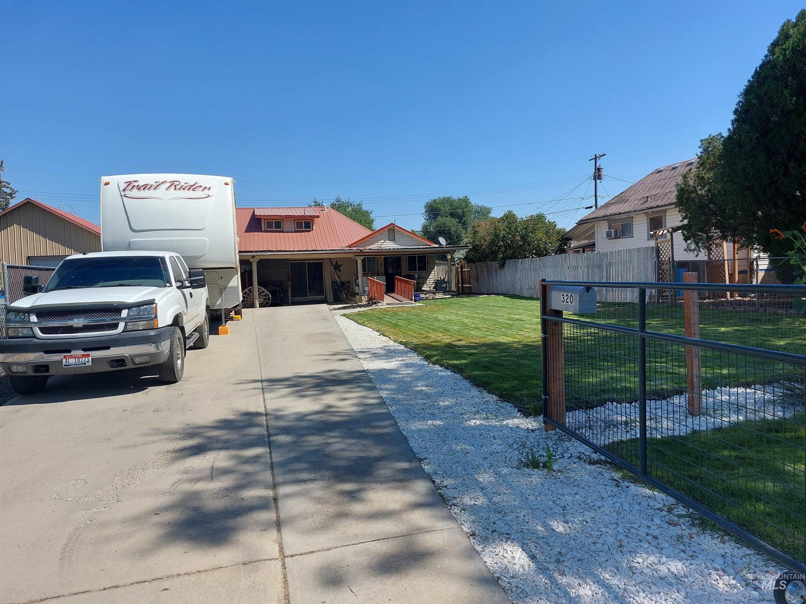 14th Ave N, Buhl, ID 83316