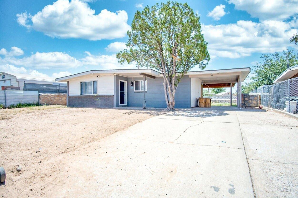 Threadgill Ave, El Paso, TX 79924