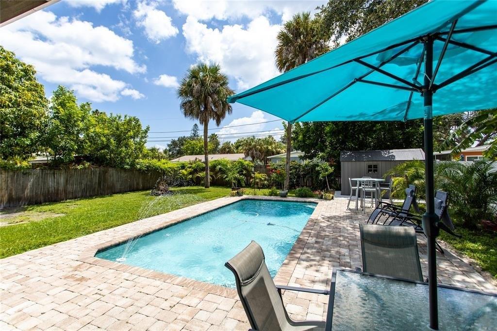 Harrisburg St Ne, Saint Petersburg, FL 33703