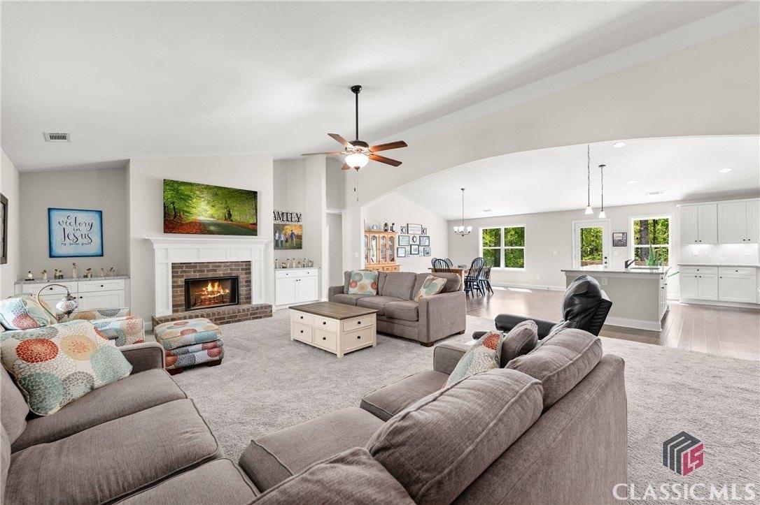 Oconee Ln, Commerce, GA 30529