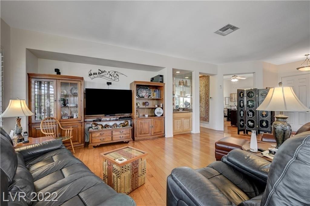 Maffie St, Henderson, NV 89052