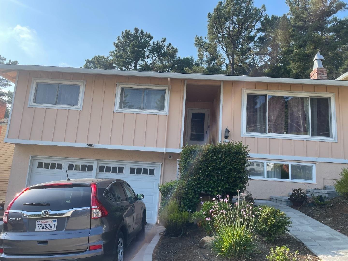 Sheila Ln, Pacifica, CA 94044